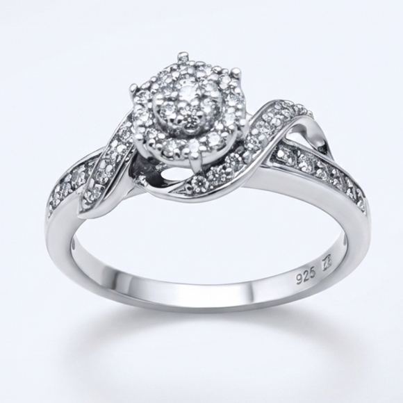 Vintage Ross-Simons Natural Diamond .205CTW & Sterling Silver 925 Ring
